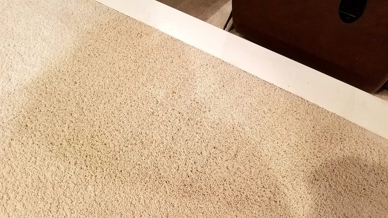 Takeout spill after